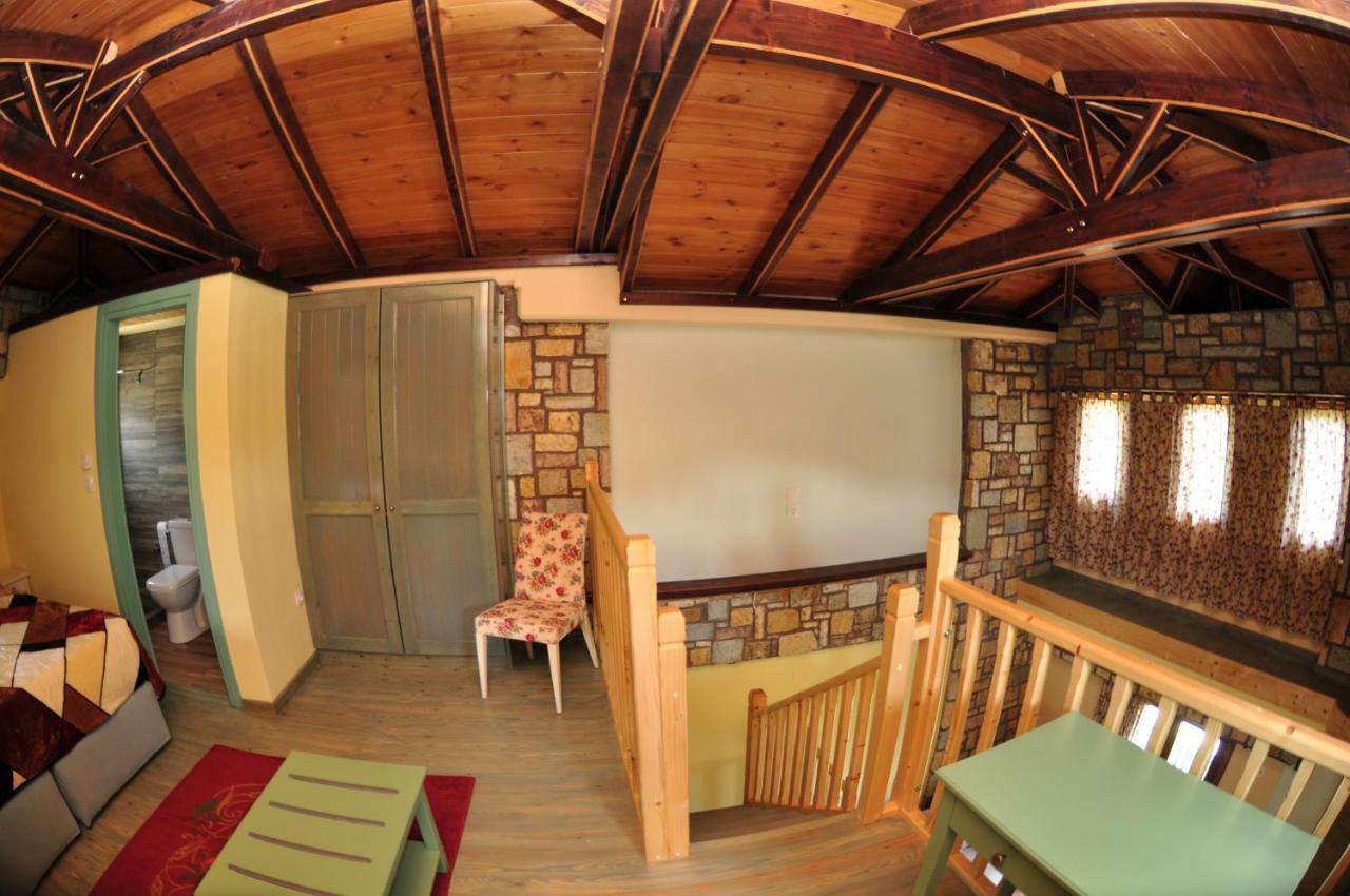 Oreiades Houses Kryonérion Extérieur photo